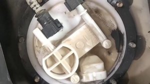 Очистка топливного насоса Шеви Нива