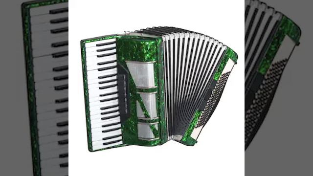 Allahu Akbar / الله أكبر | Anthem of Libya under Gaddafi [accordion cover] смотреть онлайн