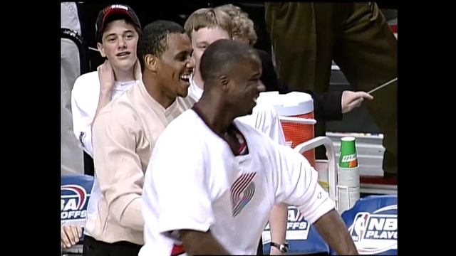 Throwback: Scottie Pippen Hits Go-Ahead Three to Win Game 5 vs. Jazz смотреть онлайн