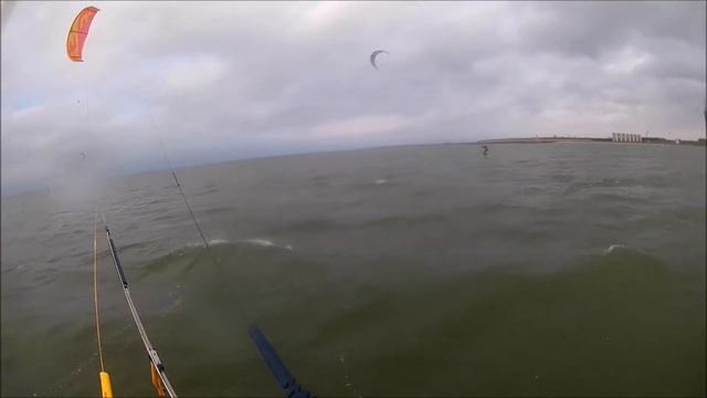 Foilsession # 189 Fone Bandit S 8 meter Moses T45 111 cm mast W645 S420 16 knots смотреть онлайн