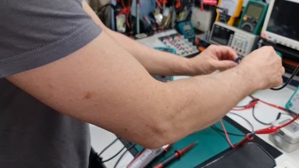 PROFI LED PLUS -103820. HAUPA.(REVISÍON).