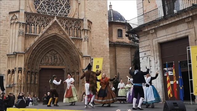Balls al Carrer 2019-20 en Valencia. Уличные региональные танцы в Валенсии смотреть онлайн