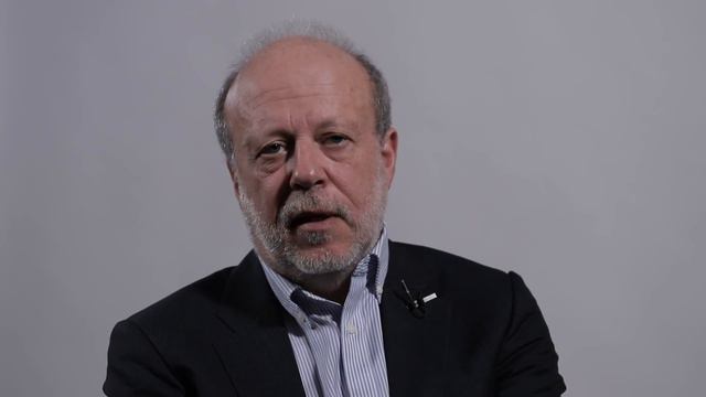 Демографические изменения и занятость — Владимир Гимпельсон / ПостНаука смотреть онлайн