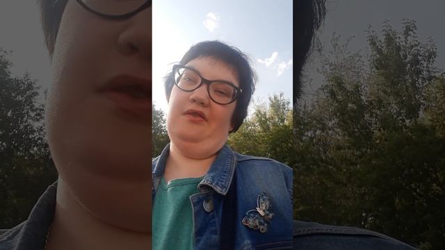 Автор стихотворения: Михаил Пляцковский . Стихотворение называется: Наши мамы самые красивые. смотреть онлайн