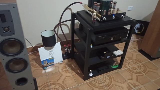 CAMBRIDGE dac100 & SMSL SD9 смотреть онлайн