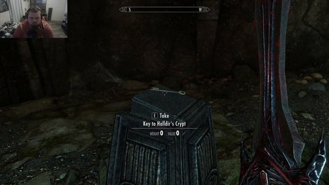 Taking it easy and playing Skyrim. смотреть онлайн