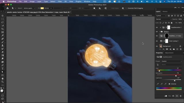 How to add a Glow Effect in Photoshop (SIMPLE!!) смотреть онлайн