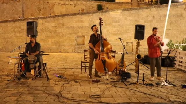 Antonio Alemanno Trio - For Gaza смотреть онлайн