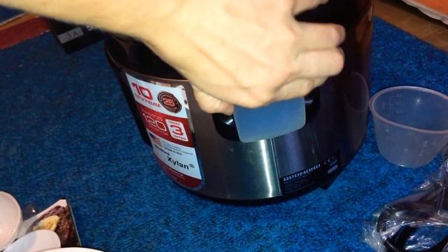 Мультиварка Redmond RMC-M10 смотреть онлайн