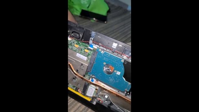 Lenovo Flex Bios flashing (remove bios password) смотреть онлайн