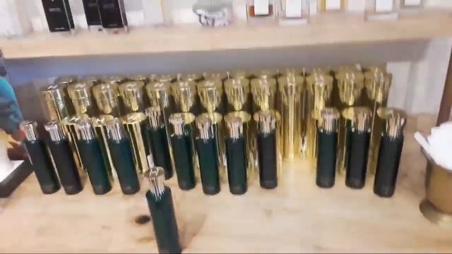 @Perfumology w/Mom Tali looking @ JusBox & Hermetica. смотреть онлайн