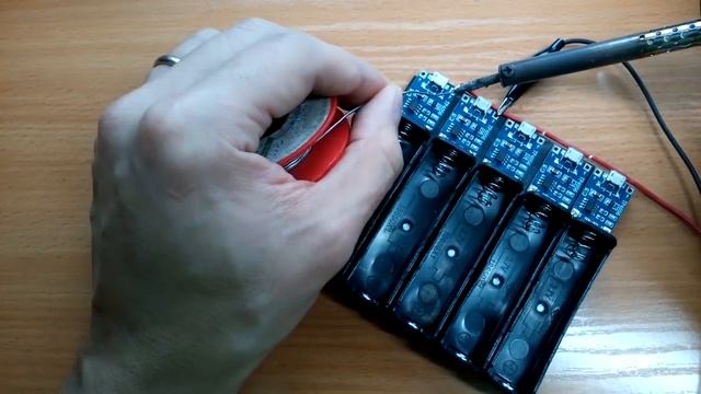 DIY: Lithium 18650 Cells Charger By Using TP4056 Modules смотреть онлайн