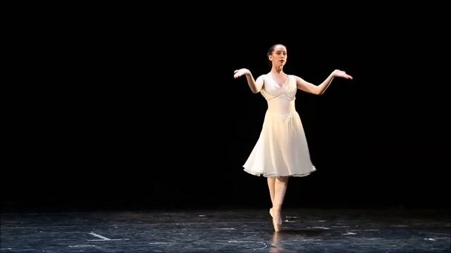 ВАРИАЦИЯ НИКИИ из балета БАЯДЕРКА | классический танец смотреть онлайн