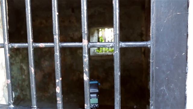 Creative Photography off camera flash with color gels смотреть онлайн