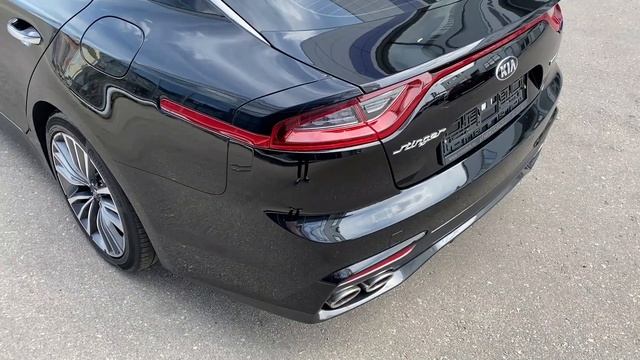 Kia Stinger смотреть онлайн