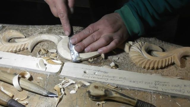 Woodcarving  Резьба по дереву  Кедровый лапник