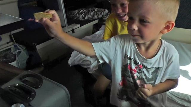 Поезд 151С РЖД Анапа Москва. Поездка из Анапы в Москву в плацкартном вагоне в конце лета 2018 года. смотреть онлайн