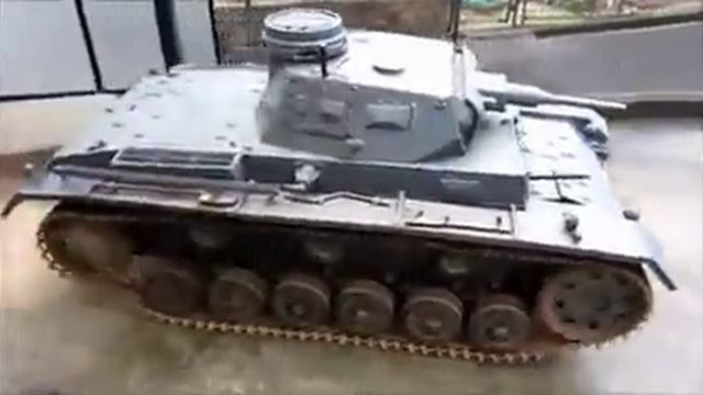 Миниатюрный немецкий танк смотреть онлайн