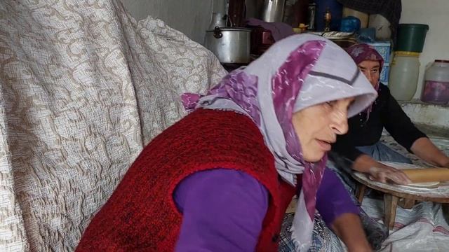 Yufka Pişirme Sohbetleri #kars #arpaçay #akçalar смотреть онлайн