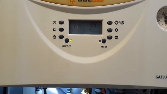 Регулировка давления газа на соплах газового котла Газлюкс смотреть онлайн