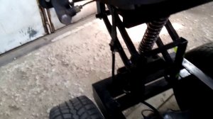 Подпружиненное сиденье на минитрактор  переломку