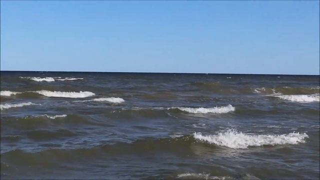 А море шумело и пенилось .... смотреть онлайн