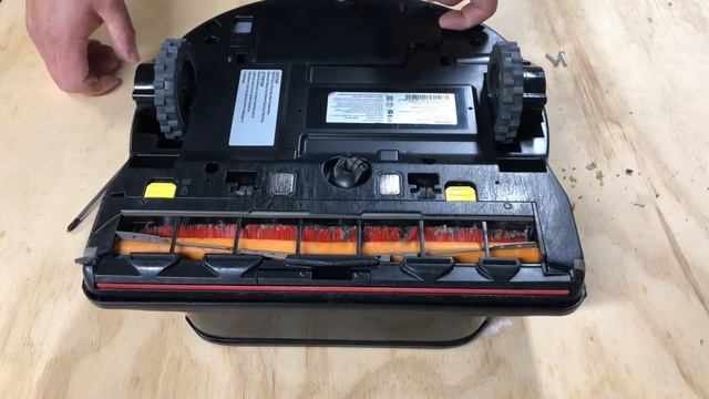 Removal and replacement of Samsung power bot battery смотреть онлайн