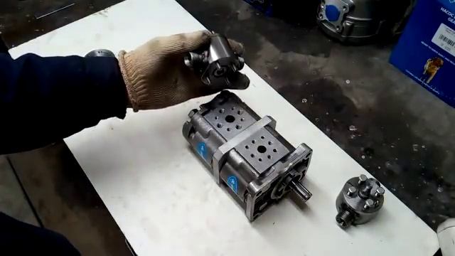 Самодельный тандем из насосов НШ ( часть2) смотреть онлайн
