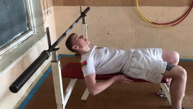Техника выполнения жима лёжа от Войтенко смотреть онлайн