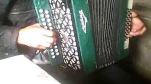 Вариант переборов для песни «Как донские казаки они верно служат»