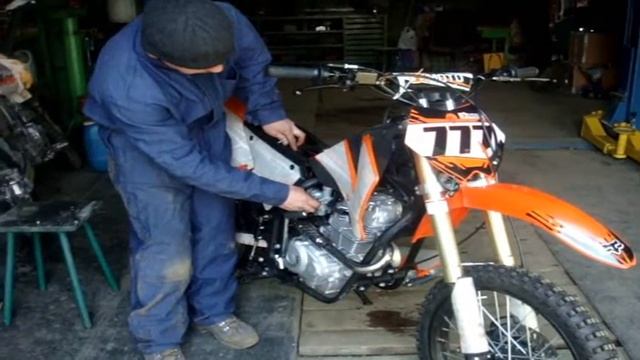 Эндуро 150сс из Китая смотреть онлайн