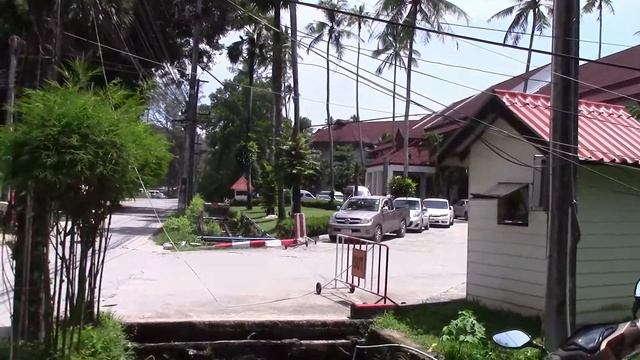 Отель Amora Beach Resort Phuket. Пляж Банг Тао и окрестности смотреть онлайн