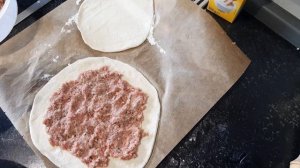 Лепешки с мясом. Это так вкусно