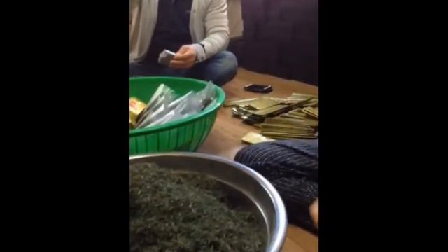 Ścieżką herbaty - Korea 2015 - Camelia Sinensis vs. Camelia Assamica смотреть онлайн