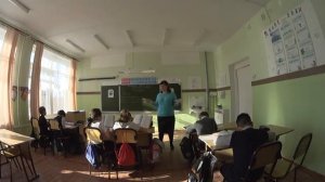 3 класс рус язык сочинение по картине В А Серова Девочка с персиками