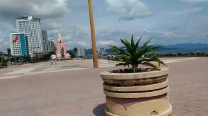 Вьетнам Нячанг Лотос центральная площадь