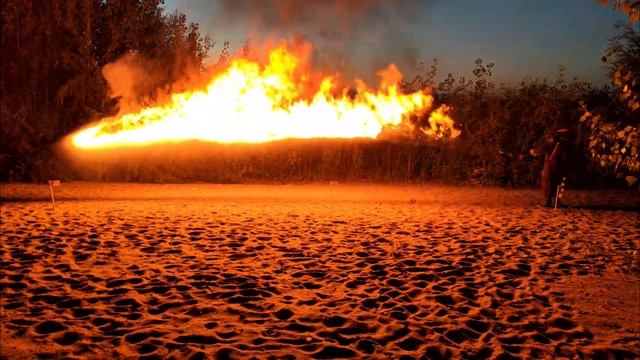 Звук огнемета на топливном насосе | flamethrower sound on fuel pump смотреть онлайн