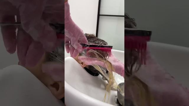 А вы за блонд или темный цвет волос? смотреть онлайн