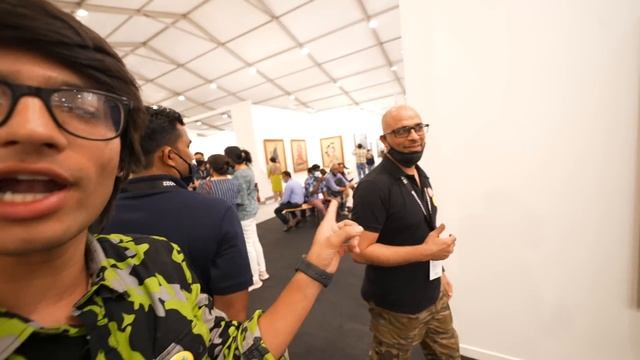 Finally Art Fair Pohoch Gaye ? смотреть онлайн