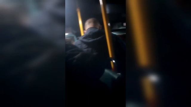 Кондуктор и водитель 10 автобуса исполняют по полной смотреть онлайн