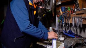 Смазка ТРОСИКОВ на мотоцикле - ЭНДУРО | КРОССАЧЕ | ПИТБАЙКЕ !