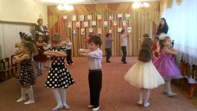 Праздник мамы в детском саду(8) смотреть онлайн