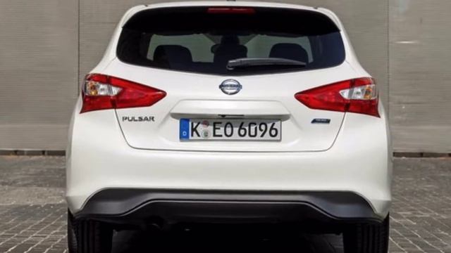 2015 Nissan Pulsar vs 2016 Peugeot 308 GTi смотреть онлайн