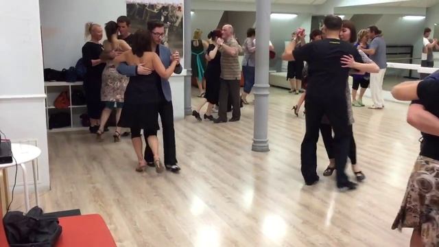 Танго. Ученики EdissaDNItango смотреть онлайн