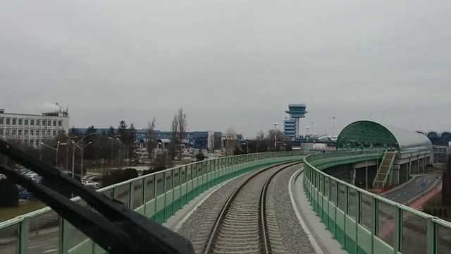 From Bucharest Nord central station, to Internațional al Otopeni Airport station. смотреть онлайн