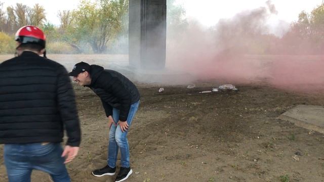 Испытываем усиленный бампер... Проект "Дикарь"(ВАЗ 2106 Mad Max Edition) смотреть онлайн