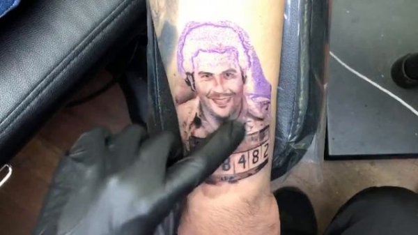 Live Stream: Pablo Escobar Micro Portrait Tattoo | Pony Lawson