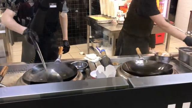 Бизнес-ланч в VANWOK на Пражской