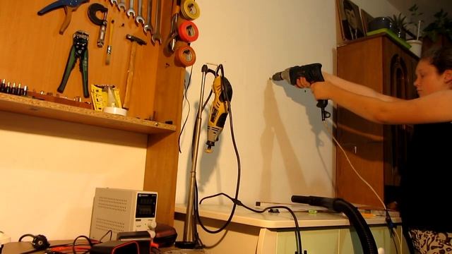 как повесить телевизор на стену смотреть онлайн