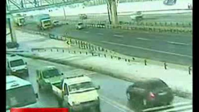 турция. грузовик сносит мост смотреть онлайн